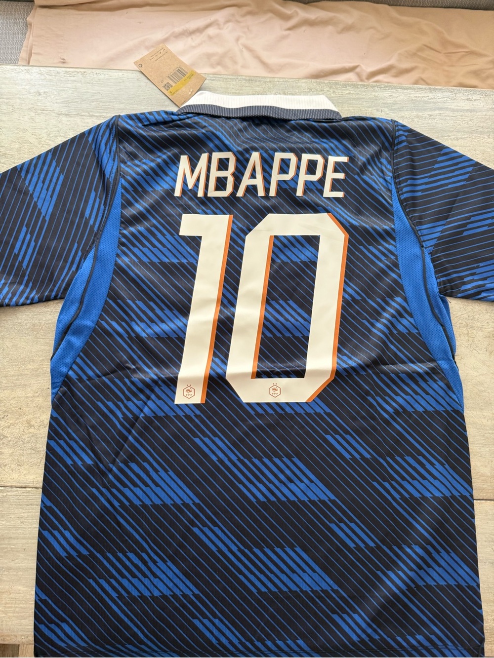 Nike France Home Jersey 2026 World Cup #10 Mbappe - Picture 2 of 3